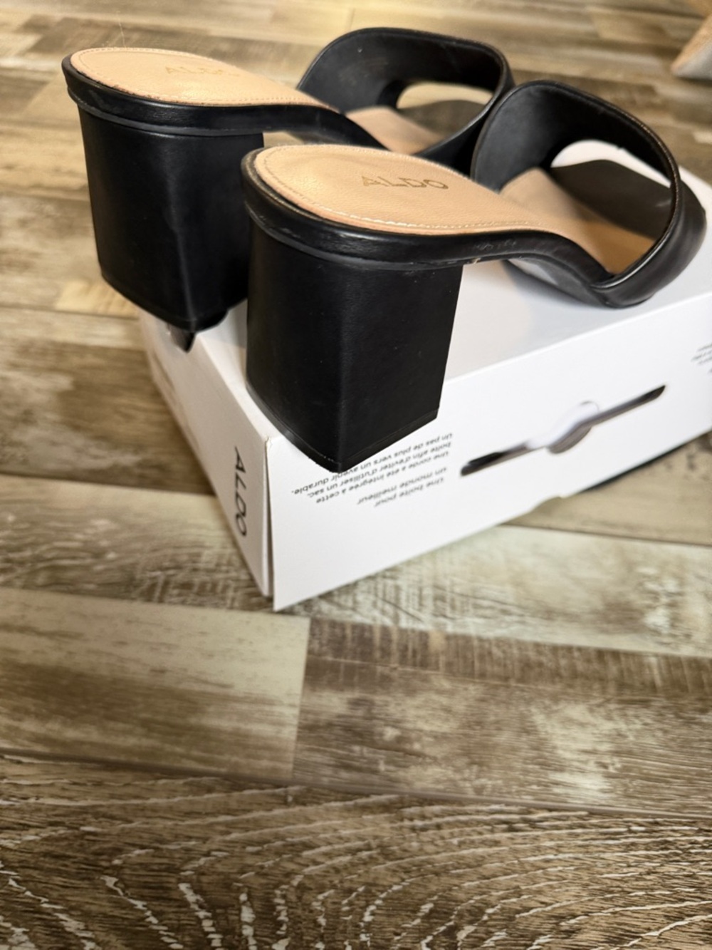 Aldo Black Square-Toe Leather Slide Mules - Picture 7 of 8